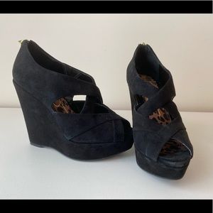 Black Jessica Simpson wedges